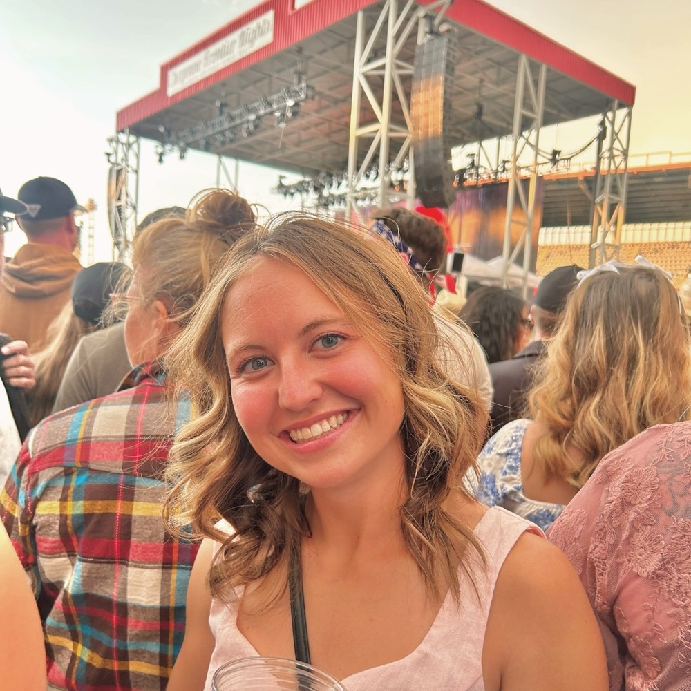 Meet your Posher, Lainee